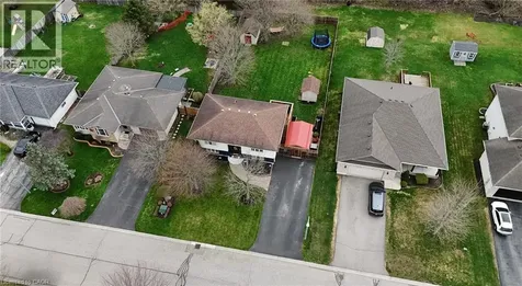 22 Lorraine Avenue Tillsonburg ON N4G 4V3
