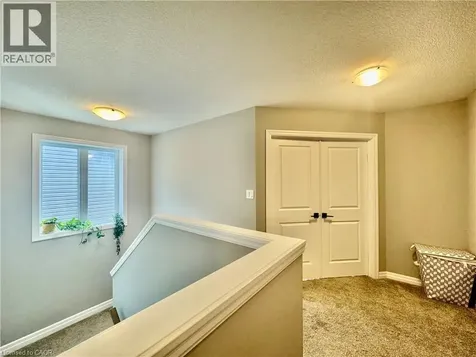 179 Otterbein Road Kitchener ON N2B 0A8