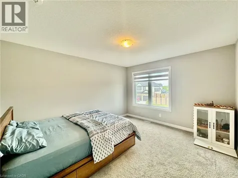 179 Otterbein Road Kitchener ON N2B 0A8