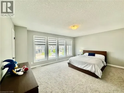 179 Otterbein Road Kitchener ON N2B 0A8