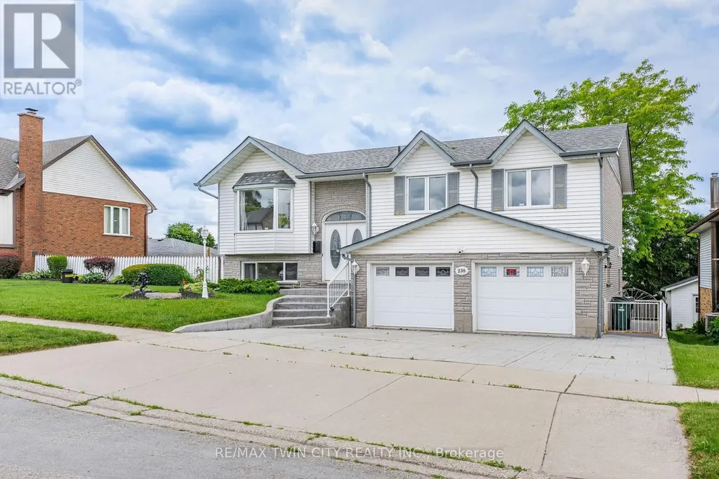 238 Hillmer Road Cambridge ON N1R 6N8