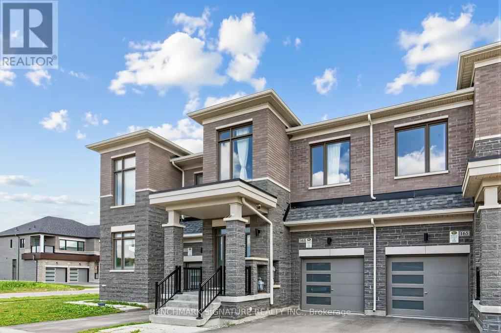 163 Tempel Street Richmond Hill ON L4E 1J2