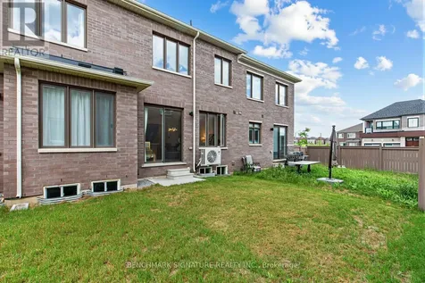 163 Tempel Street Richmond Hill ON L4E 1J2