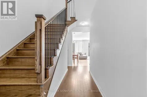 163 Tempel Street Richmond Hill ON L4E 1J2