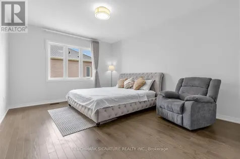 163 Tempel Street Richmond Hill ON L4E 1J2