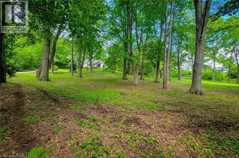 311 Golf Links Road Hamilton ON L9G 2N6