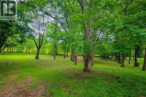 311 Golf Links Road Hamilton ON L9G 2N6