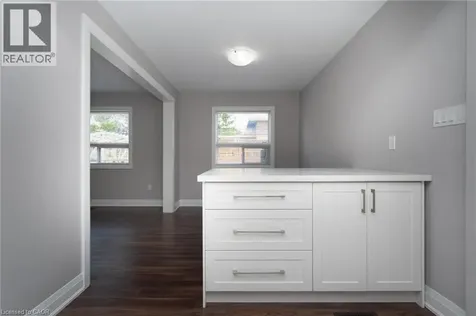 208 Giltspur Drive Toronto ON M3L 1N5
