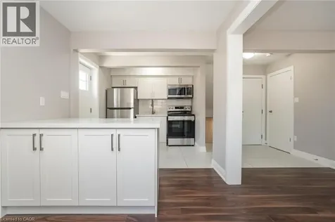208 Giltspur Drive Toronto ON M3L 1N5