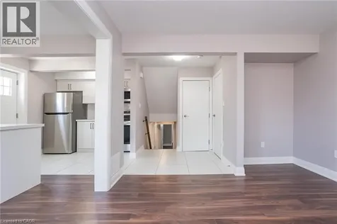 208 Giltspur Drive Toronto ON M3L 1N5