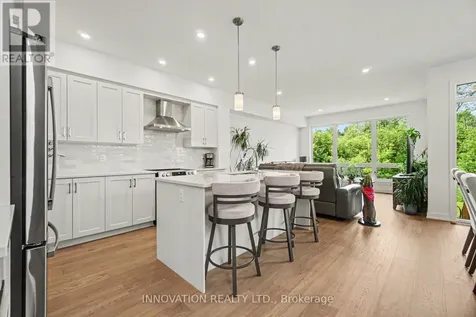 159 Wabikon Crescent South Ottawa ON K1X 0H8