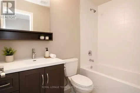 3111 Blackfriar Common Oakville (jm Joshua Meadows) ON L6H 0P8