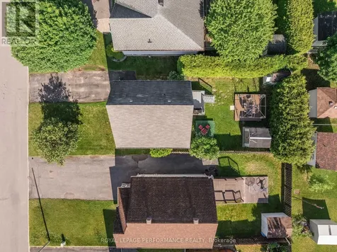 849 Pilon Street Hawkesbury ON K6A 3P8