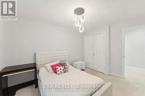 316 Wild Iris Avenue Ottawa ON K1T 0B6