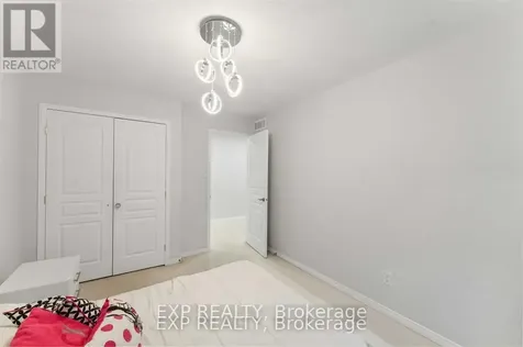316 Wild Iris Avenue Ottawa ON K1T 0B6