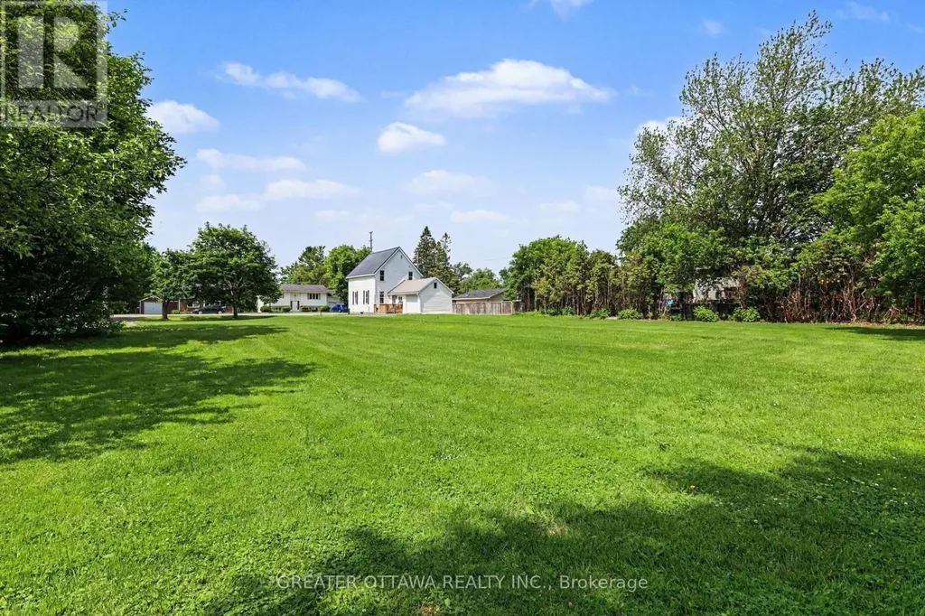 3607 Mcbean Street Ottawa ON K0A 2Z0