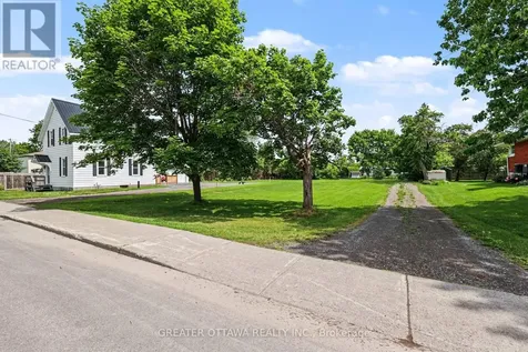 3607 Mcbean Street Ottawa ON K0A 2Z0
