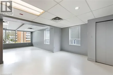 17 King Street East Dundas ON L9H 1B7