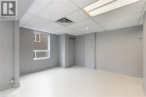 17 King Street East Dundas ON L9H 1B7
