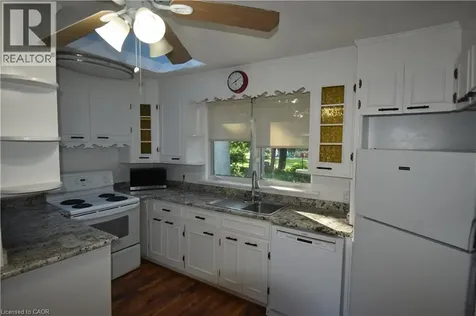 623 King Road Burlington ON L7T 3K3