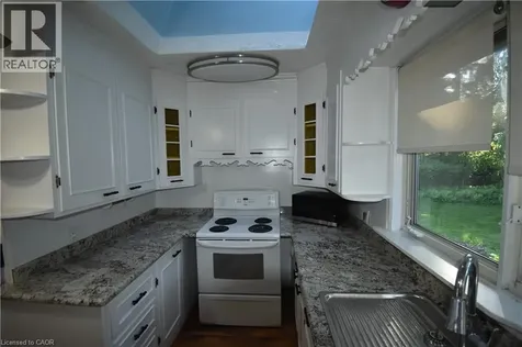 623 King Road Burlington ON L7T 3K3