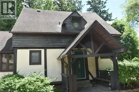 623 King Road Burlington ON L7T 3K3
