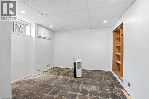 153 Parkview Drive Hamilton ON L8S 3Y4