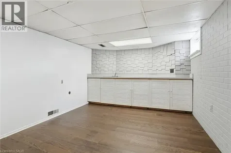 153 Parkview Drive Hamilton ON L8S 3Y4