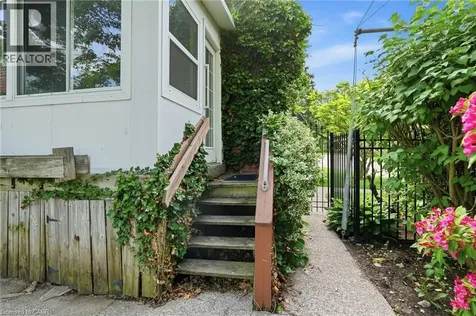 153 Parkview Drive Hamilton ON L8S 3Y4