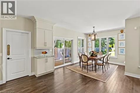 8 Campbell Street Niagara-on-the-lake ON L0S 1J0