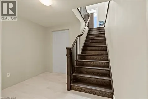 8 Campbell Street Niagara-on-the-lake ON L0S 1J0