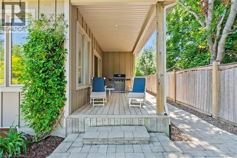 8 Campbell Street Niagara-on-the-lake ON L0S 1J0