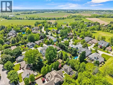 8 Campbell Street Niagara-on-the-lake ON L0S 1J0