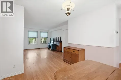 471 Knightsbridge Crescent Ancaster ON L9G 3S4