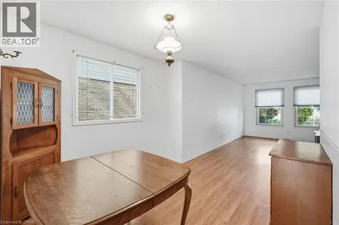 471 Knightsbridge Crescent Ancaster ON L9G 3S4