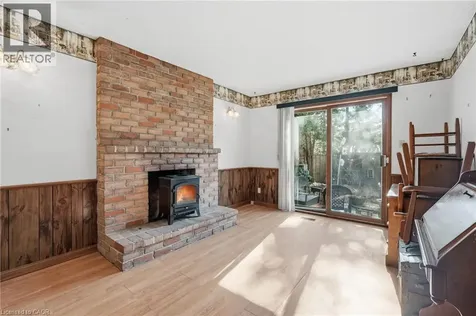 471 Knightsbridge Crescent Ancaster ON L9G 3S4