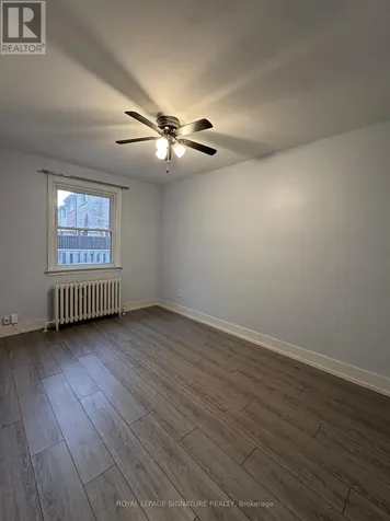 1089 Broadview Avenue Toronto (broadview North) ON M4K 2S4