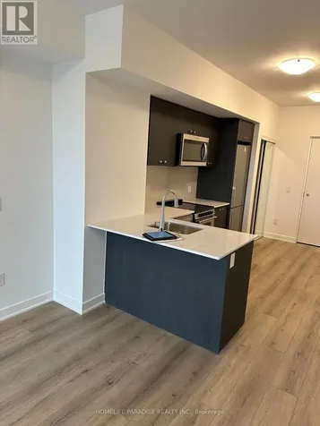 312 Erb Street Waterloo ON N2L 1W3