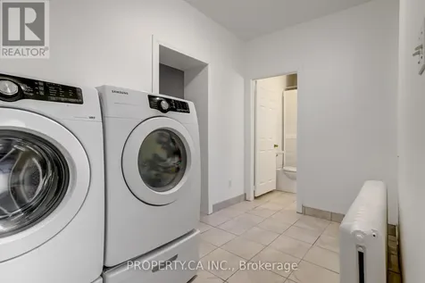 136 Ontario Avenue Hamilton (stinson) ON L8N 2X3