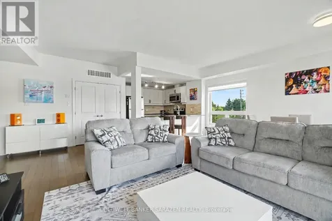 250 Winterfell Private Ottawa ON K1G 4J1