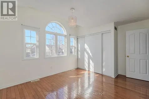 110 Macara Crescent Ottawa ON K2K 0E1