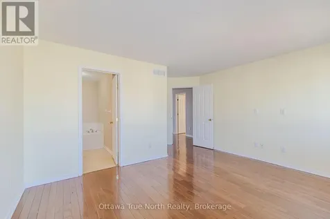 110 Macara Crescent Ottawa ON K2K 0E1