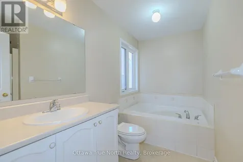 110 Macara Crescent Ottawa ON K2K 0E1