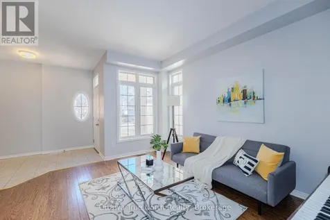 110 Macara Crescent Ottawa ON K2K 0E1