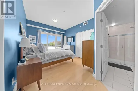 330 Titan Private Ottawa ON K2G 1G3