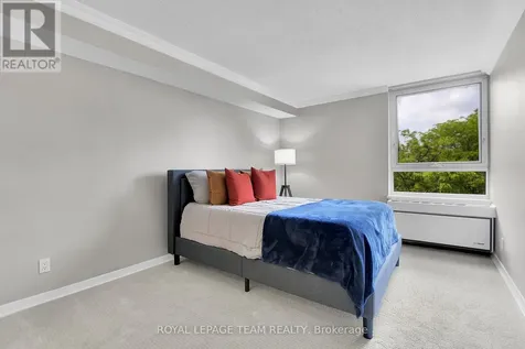 80 Sandcastle Drive North Ottawa ON K2H 9E7