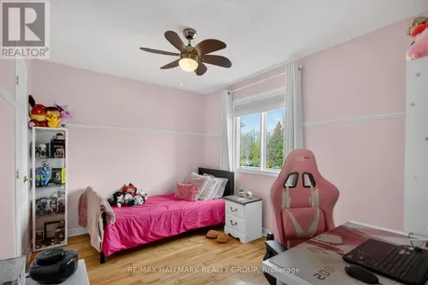 48 Avonmore Crescent Ottawa ON K2G 6J7