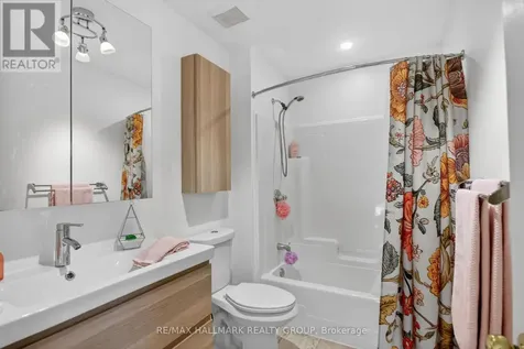 48 Avonmore Crescent Ottawa ON K2G 6J7