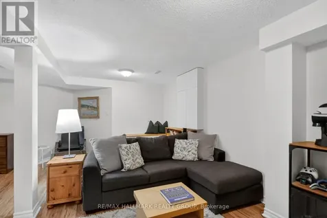 48 Avonmore Crescent Ottawa ON K2G 6J7