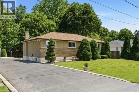 169 Seminole Road Ancaster ON L9G 1Y7